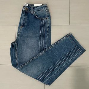BDG urban outfitters, women’s jeans.